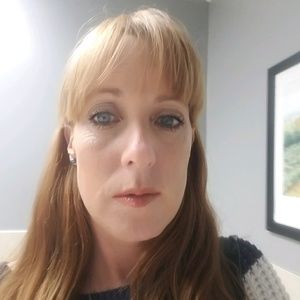 Meet your Posher, Lorrie